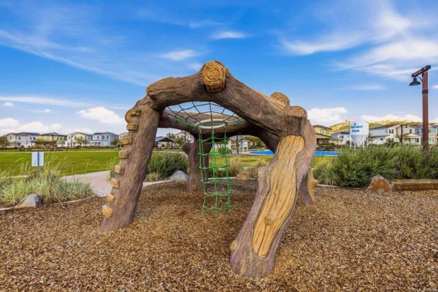 27933 Autumn Court, Valley Center, CA 92082