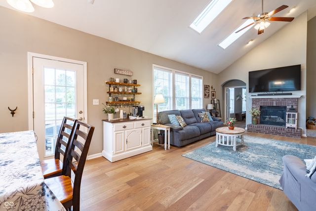 12447 Eddington Place, Fishers, IN 46037