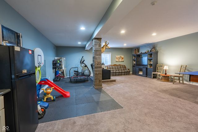 12447 Eddington Place, Fishers, IN 46037