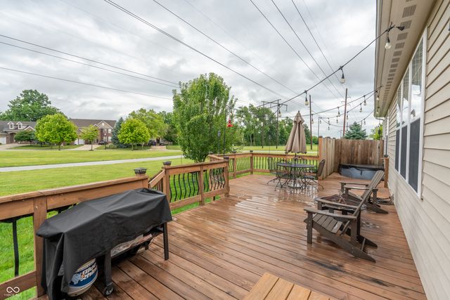 12447 Eddington Place, Fishers, IN 46037