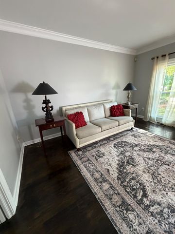 232 40th Avenue Drive NW, Hickory, NC 28601