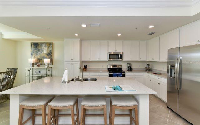 17724 GAWTHROP DRIVE 103, Bradenton, FL 34211