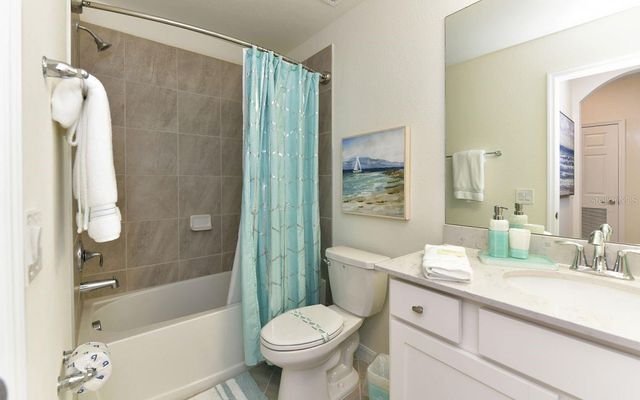 17724 GAWTHROP DRIVE 103, Bradenton, FL 34211