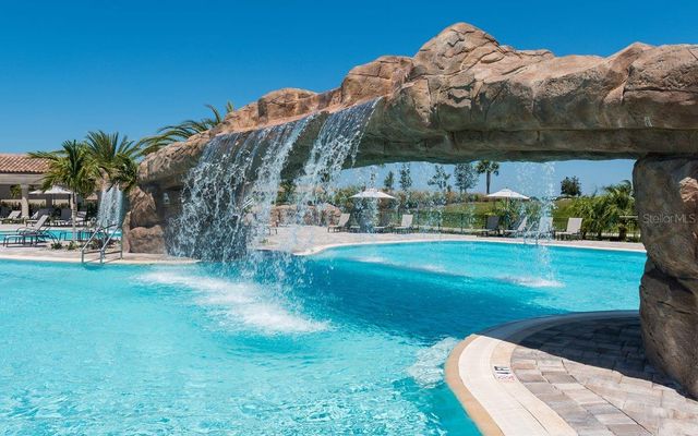 17724 GAWTHROP DRIVE 103, Bradenton, FL 34211