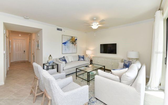 17724 GAWTHROP DRIVE 103, Bradenton, FL 34211