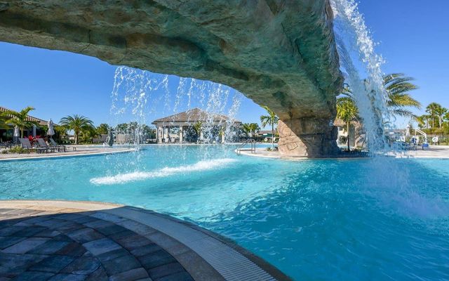 17724 GAWTHROP DRIVE 103, Bradenton, FL 34211