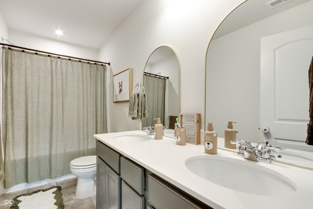 15192 Montfort Drive, Noblesville, IN 46062