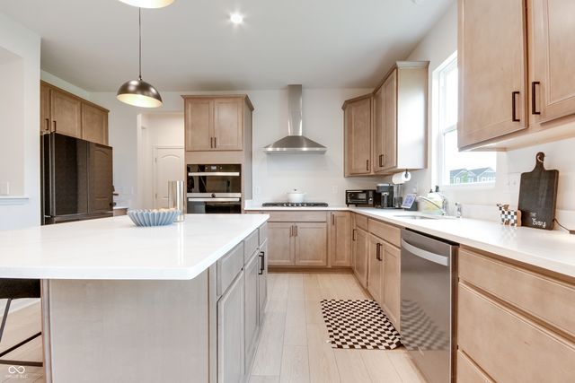 15192 Montfort Drive, Noblesville, IN 46062