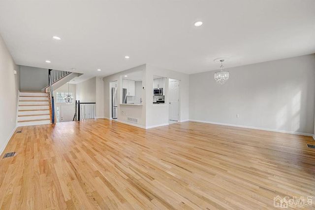 7 Harbor Bay Circle 349, Old Bridge, NJ 08879