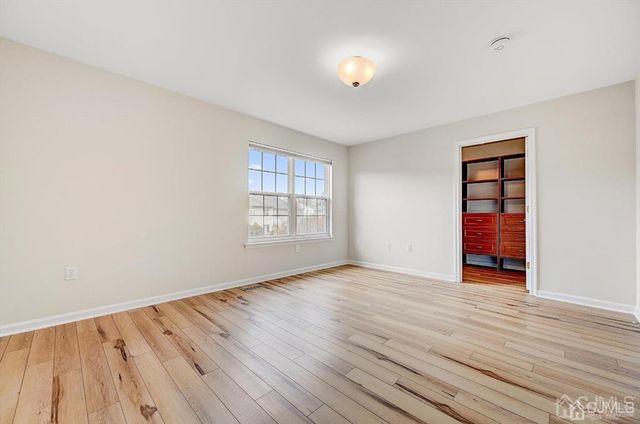 7 Harbor Bay Circle 349, Old Bridge, NJ 08879