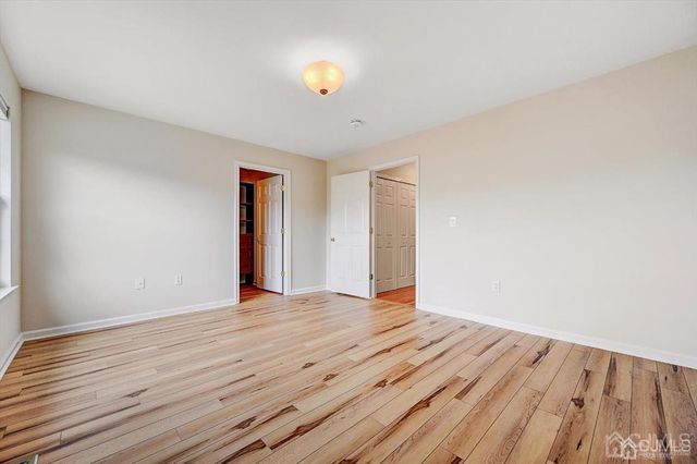 7 Harbor Bay Circle 349, Old Bridge, NJ 08879