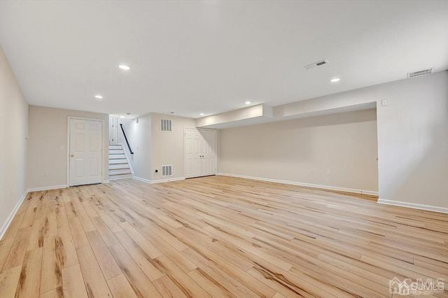 7 Harbor Bay Circle 349, Old Bridge, NJ 08879