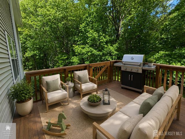 7 Harbor Bay Circle 349, Old Bridge, NJ 08879