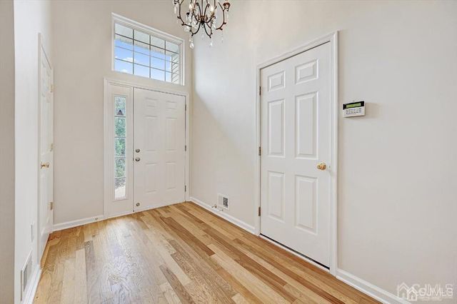 7 Harbor Bay Circle 349, Old Bridge, NJ 08879
