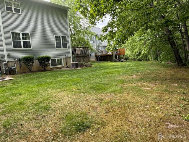7 Harbor Bay Circle 349, Old Bridge, NJ 08879