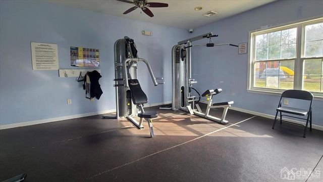 7 Harbor Bay Circle 349, Old Bridge, NJ 08879