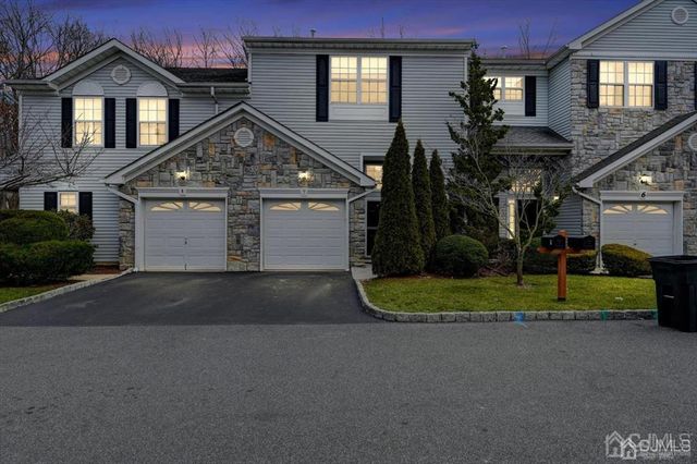 7 Harbor Bay Circle 349, Old Bridge, NJ 08879