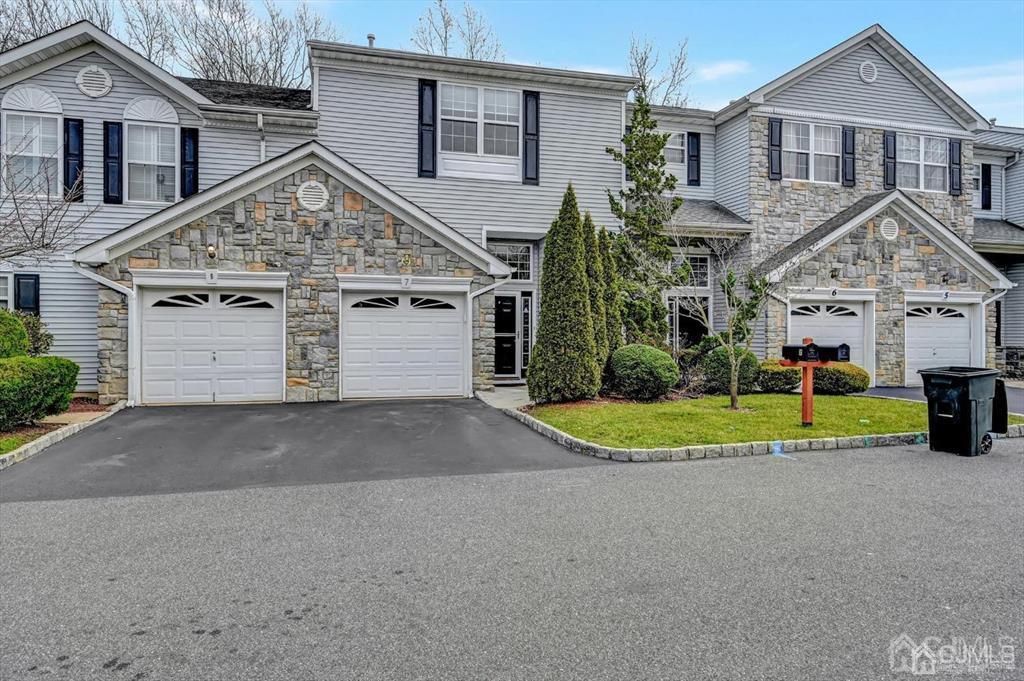 7 Harbor Bay Circle 349, Old Bridge, NJ 08879
