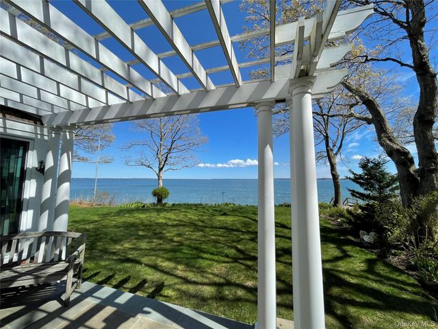 580 South Lane, East Marion, NY 11939