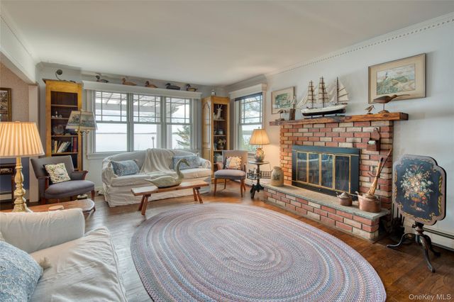 580 South Lane, East Marion, NY 11939