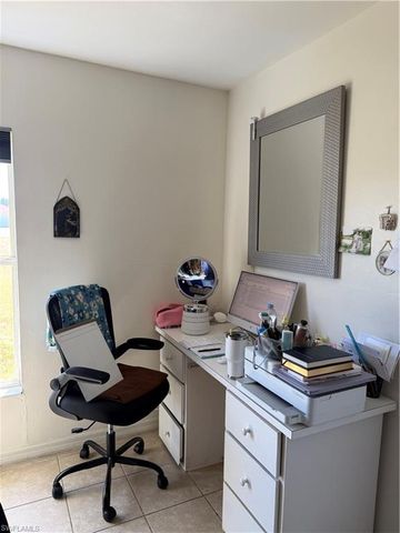 2834 NW 7th ST, Cape Coral, FL 33993