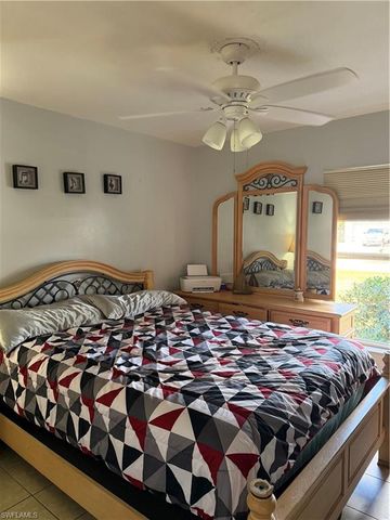 2834 NW 7th ST, Cape Coral, FL 33993