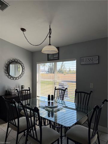 2834 NW 7th ST, Cape Coral, FL 33993