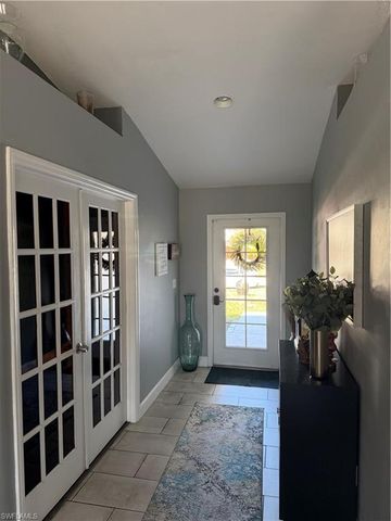 2834 NW 7th ST, Cape Coral, FL 33993