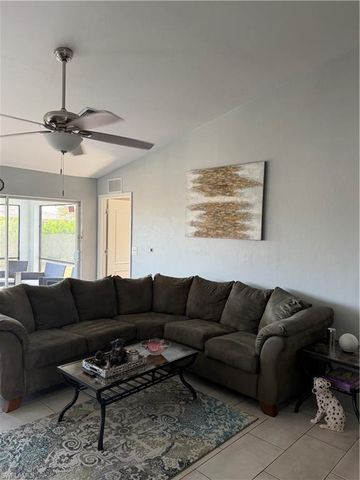 2834 NW 7th ST, Cape Coral, FL 33993