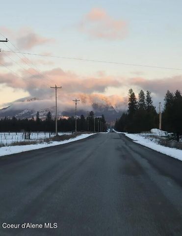 8995 E Quarter Mile Rd, Athol, ID 83801