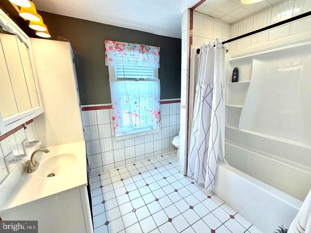 239 VIRGINIA AVE, Haddon Township, NJ 08108