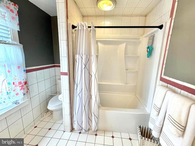 239 VIRGINIA AVE, Haddon Township, NJ 08108