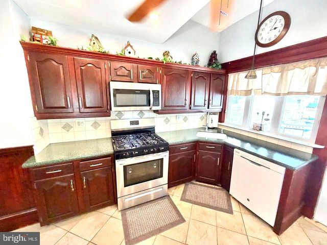 239 VIRGINIA AVE, Haddon Township, NJ 08108