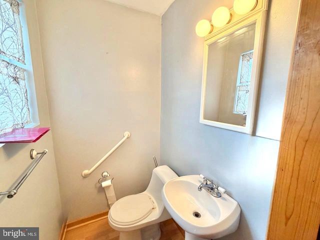 239 VIRGINIA AVE, Haddon Township, NJ 08108