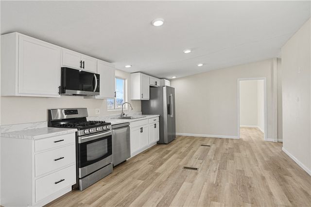 2917 E Barnett Place, Kingman, AZ 86409