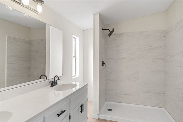 2917 E Barnett Place, Kingman, AZ 86409