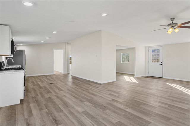 2917 E Barnett Place, Kingman, AZ 86409