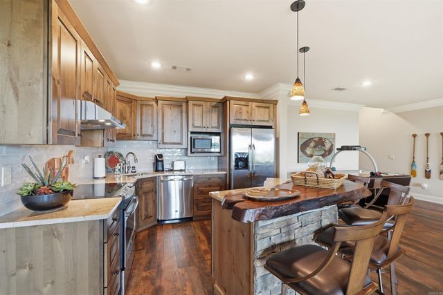 61 The Bluffs Dr, Edgemont, AR 72044
