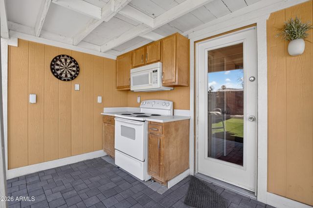 422 W EVA Street, Phoenix, AZ 85021