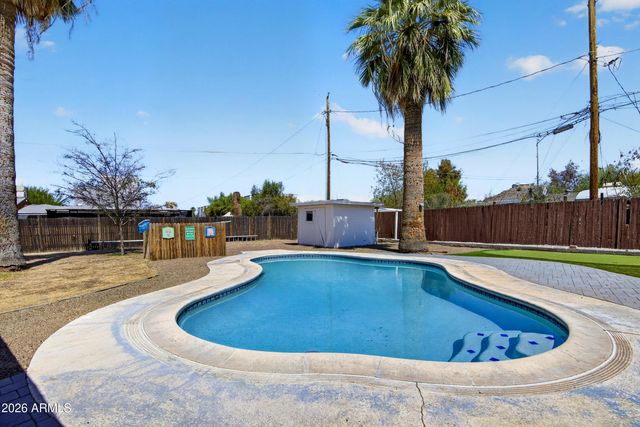 422 W EVA Street, Phoenix, AZ 85021