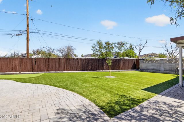 422 W EVA Street, Phoenix, AZ 85021