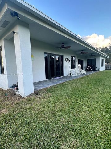 32151 SW 196th Ave, Homestead, FL 33030