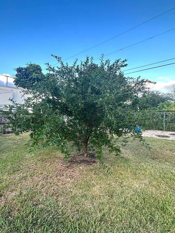 32151 SW 196th Ave, Homestead, FL 33030