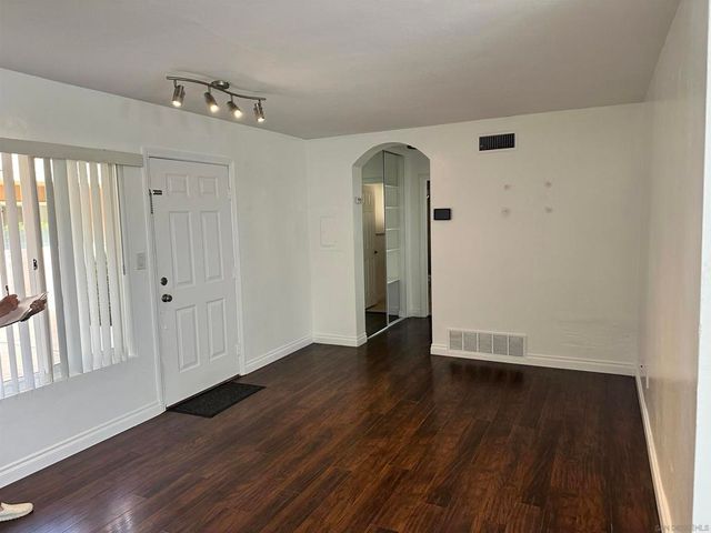 5510 Adelaide Ave. 1, San Diego, CA 92115