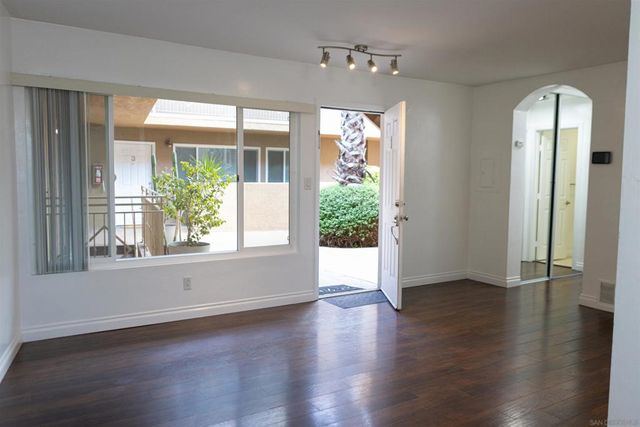 5510 Adelaide Ave. 1, San Diego, CA 92115