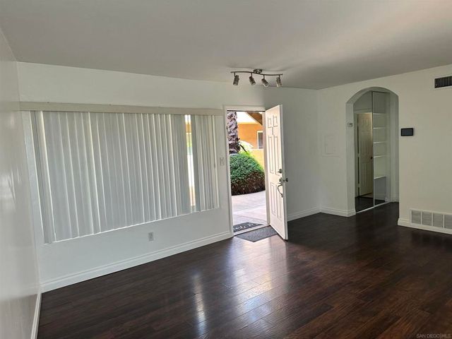 5510 Adelaide Ave. 1, San Diego, CA 92115