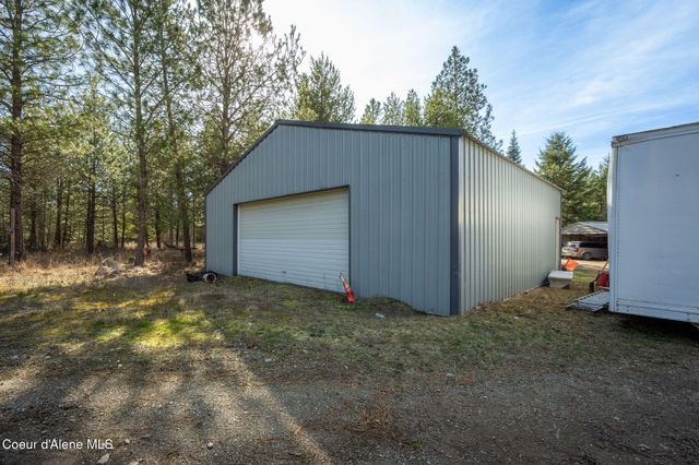 8507 E Son Shine Way, Athol, ID 83801
