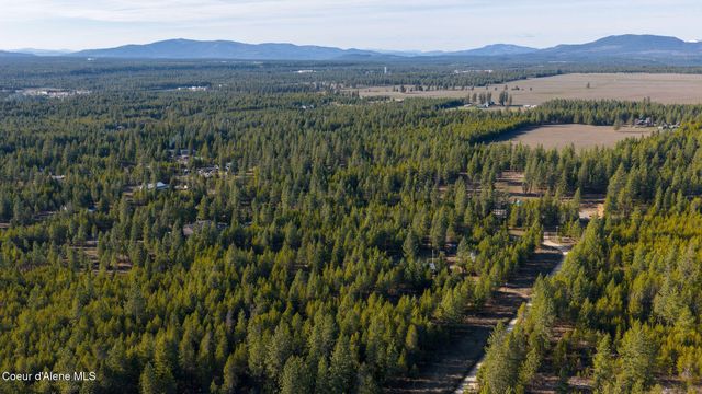 8507 E Son Shine Way, Athol, ID 83801