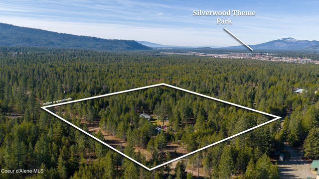 8507 E Son Shine Way, Athol, ID 83801