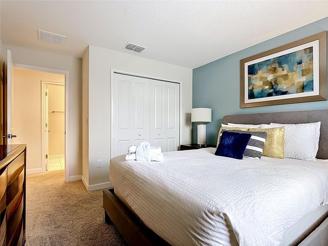 9077 DOGLEG DRIVE, Davenport, FL 33896
